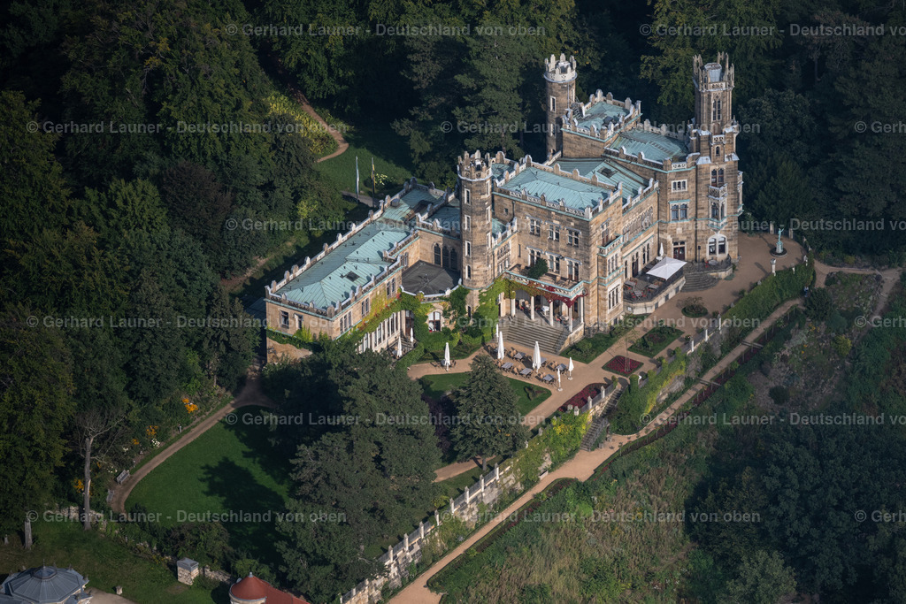 4060844 | DRESDEN 07.09.2021 Das Schloss Eckberg mit Schlossgarten ist ein Elbschloss in Dresden im Bundesland Sachsen. Es befindet sich am Elbhang im Stadtteil Loschwitz und beherbergt ein Hotel. Weiterführende Informationen bei: Schloss Eckberg Hotel und Restaurant Betriebsgesellschaft mbH. // Schloss Eckberg with castle garden is a Elbschloss in Dresden in the state Saxony. It is located on the Elbhang in the district Loschwitz and houses a hotel. Further information at: Schloss Eckberg Hotel und Restaurant Betriebsgesellschaft mbH. Foto: Gerhard Launer