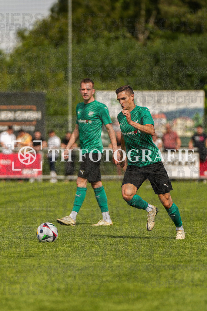 GER, FC Zell - FC Wittlingen, Fussball, Rothaus Bezirkpokal, Finale, Saison 2024/2025, 29.05.2025 | GER, FC Zell - FC Wittlingen, Fussball, Rothaus Bezirkpokal, Finale, Saison 2024/2025, 29.05.2025Foto: TH Fotografie/Alessio Bosco