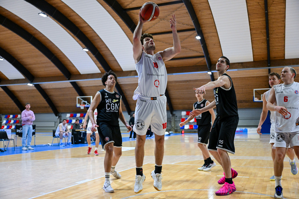 gml_074 | Fotos von Basketballspielen aus dem Raum NRW fotografiert von Gero Mueller-Laschet und Daniel Schaefer - Realisiert mit Pictrs.com