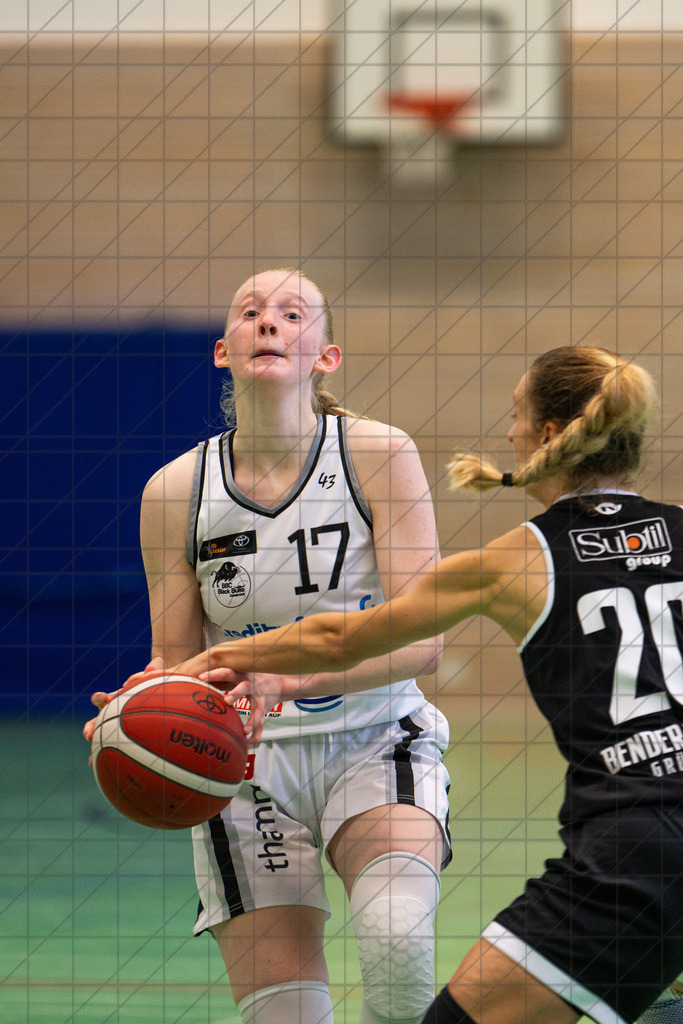2. DBBL Nord 24/25 | 06.10.2024 | BBC OS vs. Bender Baskets Grünberg | 2. DBBL Nord 24/25 | 06.10.2024 | BBC OS vs. Bender Baskets Grünberg - - - - - CREDIT, www.bullenfotos.de, Martin König, Hörner Weg 40, D-49078 Osnabrück, +4917663732967, Nutzung und Weitergabe nur zu den vereinbarten Zwecken. Presseanfragen an Urheber. Alle Rechte beim Urheber. - - - - - - Realisiert mit Pictrs.com