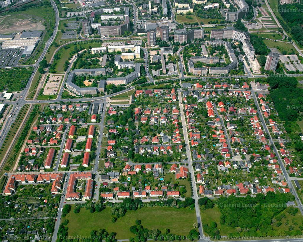 2413774 | Roter Berg