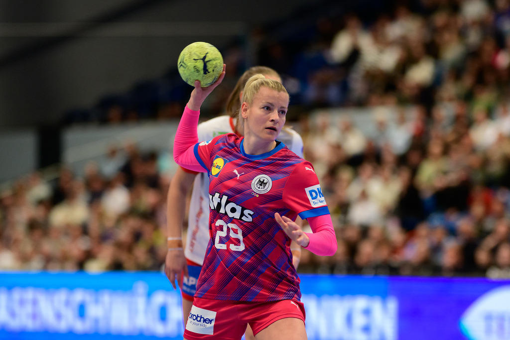 Handball I Frauen I Saison 2024-2025 I Länderspiel I Deutschland - Dänemark | Der Sportfotograf. - Realisiert mit Pictrs.com