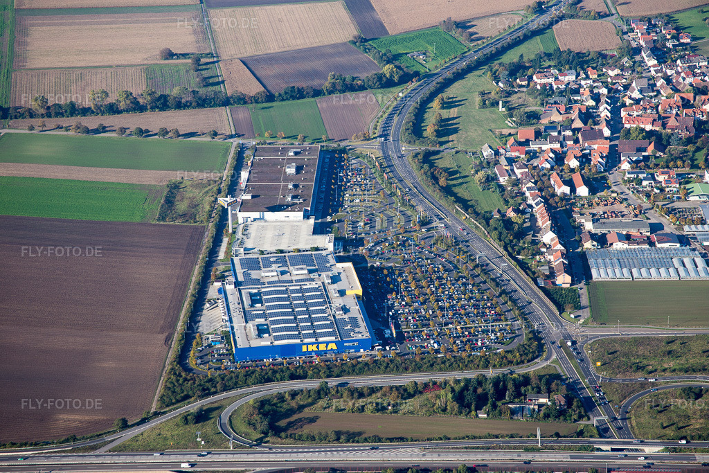 Luftbild: IKEA im Ortsteil Sandhofen in Mannheim im Bundesland Baden-Württemberg in Deutschland. Foto: IMG_074918.jpg vom 18.10.2014 durch Werner Riehm/FLY-FOTO.de