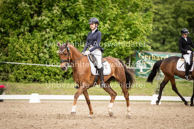 Bad_Meinberg_05425 | saradresslerfotografie - Realisiert mit Pictrs.com