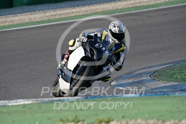 2022_05_09_PBK_18718 | Sportfotografie; SlowMotion; Video; Rennstrecke; Hafeneger; Speer; Racing; RSE; BMW; CBO; Trackday; Motorsportarena; Hockenheimring; Brno; Most; Barcelona; Valencia