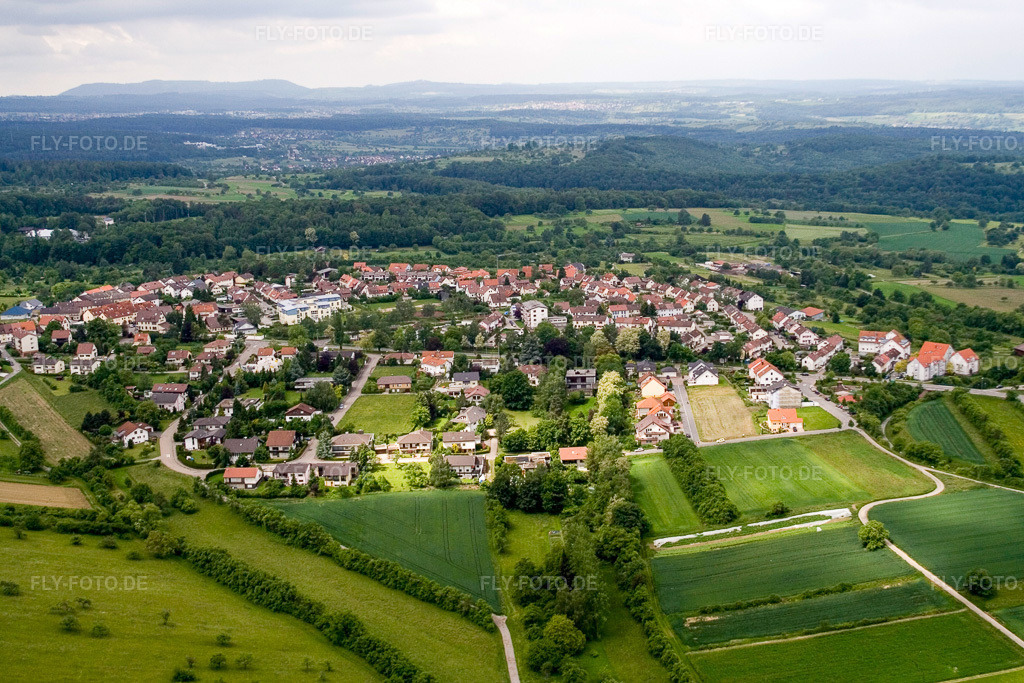 Luftbild: Ortsansicht von Osten in Birkenfeld im Bundesland Baden-Württemberg in Deutschland. Foto: IMG_2509.jpg vom 05.06.2006 durch Werner Riehm/FLY-FOTO.de