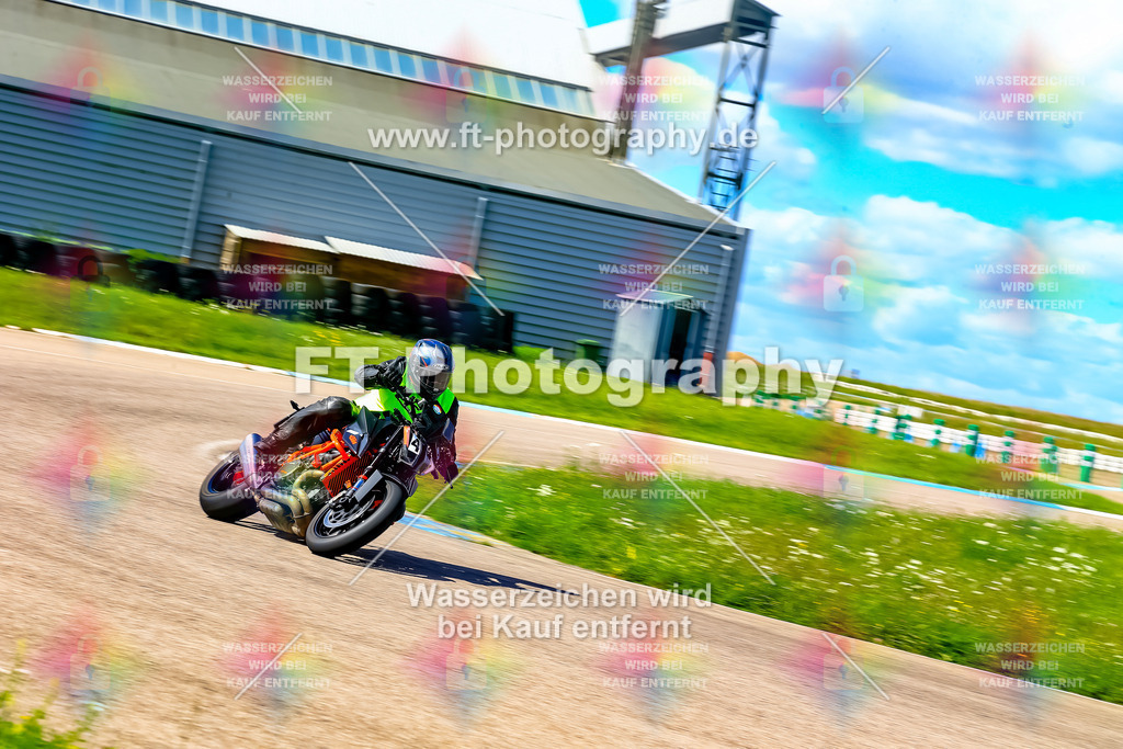 004-6172 | Hier findet Ihr Bilder von Touristenfahrten auf der Nürburgring Nordschleife oder von anderen Veranstaltungen die ich besucht habe. Viel Spass beim Durch Schauen 