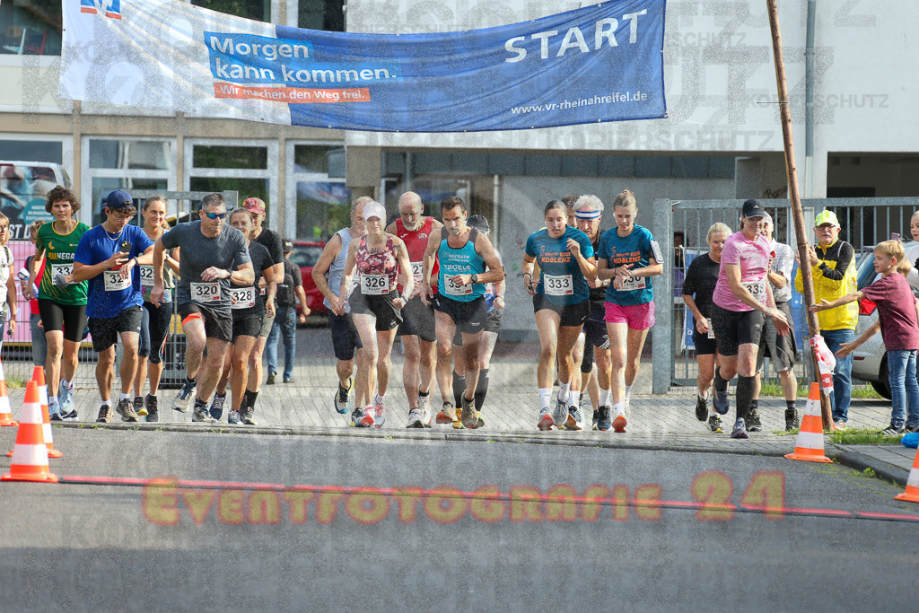250801_1815_EX1_6564 | Sportfotografie im Rhein-Sieg Kreis, Köln, Bonn, NRW, Rheinland Pfalz, Hessen, etc. Unser Tätigkeitsfeld umfasst den Laufsport vom Volkslauf über den Marathon, Duathlon, Triathon bis zum Ultralauf wie Kölnpfad Ultra oder Schindertrail.
