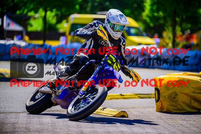 MaZZes_FotoMatrix_240816_6021986_0516 | UE40