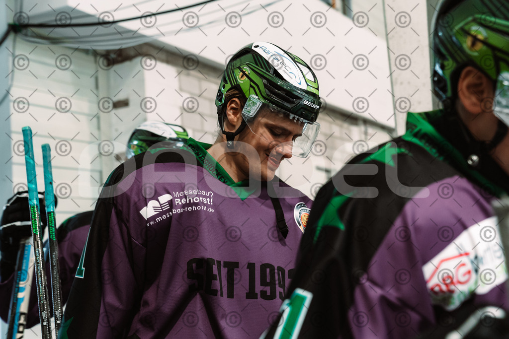 Alligators_vs_Bayreuth_10_2025-08 | Höchstadt Alligators Fotogalerie: Eishockey-Action aus Franken. Professionelle Spielfotos, Portraits & Stadionbilder zum Download. Jetzt entdecken! - Realisiert mit Pictrs.com