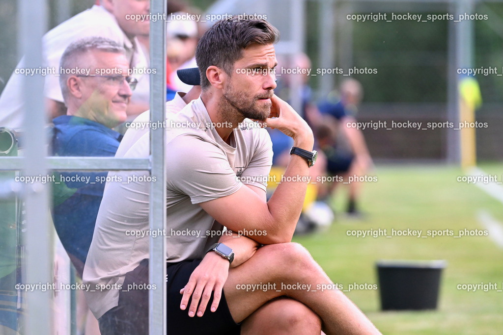 SV Malta vs. ATUS Velden | Headcoach ATUS Velden Günther Kuster, SV Malta vs. ATUS Velden, SV Malta vs. ATUS Velden am 19.08.2025 in Malta (Sportplatz Malta), Austria, (Photo by Bernd Stefan)