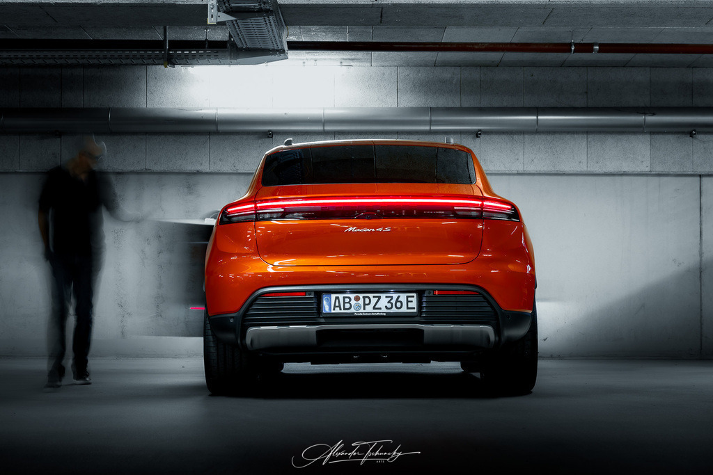 R6AT6806 _Alexander Tschuncky | Entdecken Sie die faszinierende Welt von Alexander Tschuncky Arts: Kreative Fotografie, atemberaubende Automobilkunst und hochwertiger Bilderdruck. Lassen Sie sich inspirieren! - Realisiert mit Pictrs.com