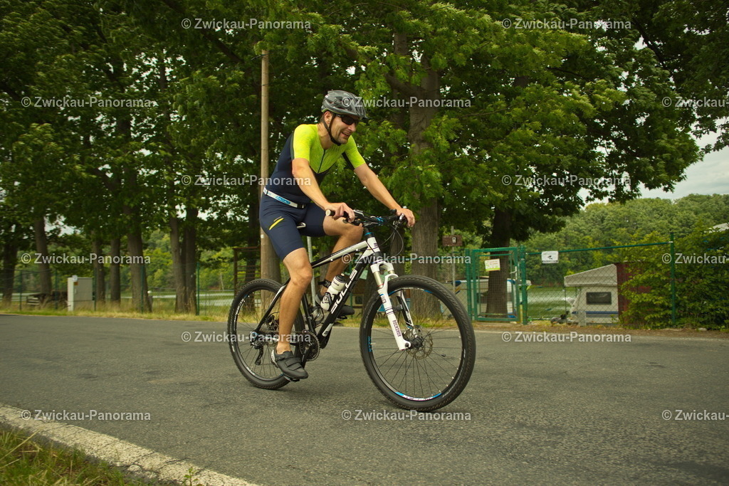 2023_0630_KoberTriathlon_Jeder0462 | Urban. Natur. Panorama. Luftbild. 
Der Bildershop für aufregende Perspektiven!
Für Deko, Wandbild und Kalender!
Wir bringen LED-Bilder zum Leuchten!
