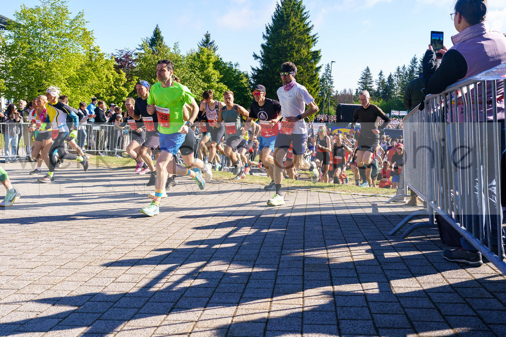 Rennsteiglauf Marathon 2025 | Marathon von Neuhaus/Rwg. nach Schmiedefeld/Rstg. am 17. Mai 2025