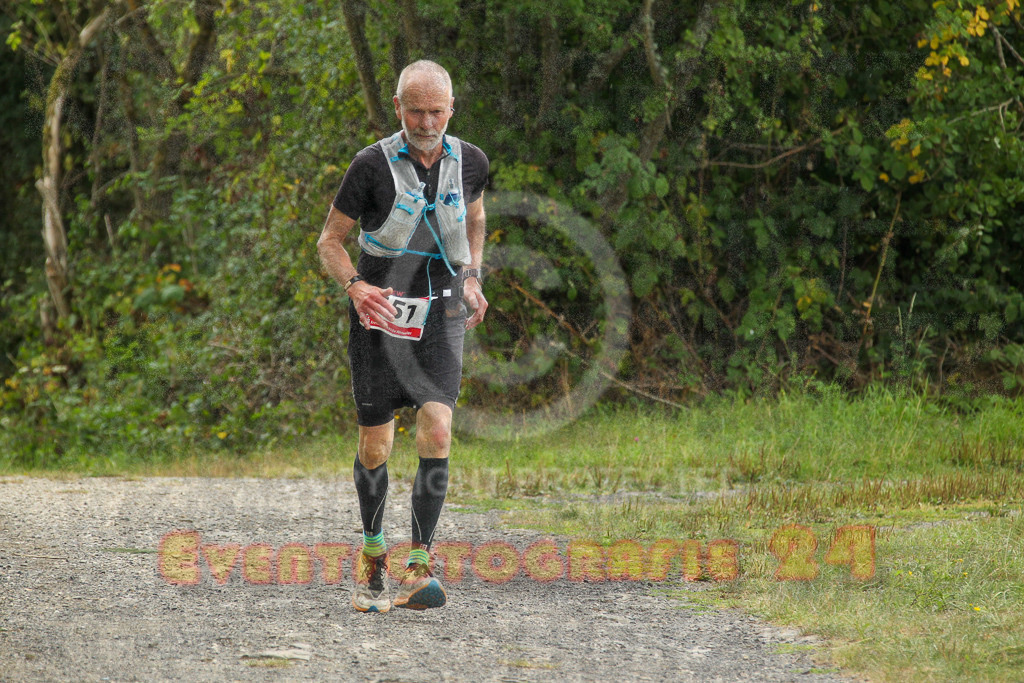 250830_1502_EV4_4478 | Sportfotografie im Rhein-Sieg Kreis, Köln, Bonn, NRW, Rheinland Pfalz, Hessen, etc. Unser Tätigkeitsfeld umfasst den Laufsport vom Volkslauf über den Marathon, Duathlon, Triathon bis zum Ultralauf wie Kölnpfad Ultra oder Schindertrail.
