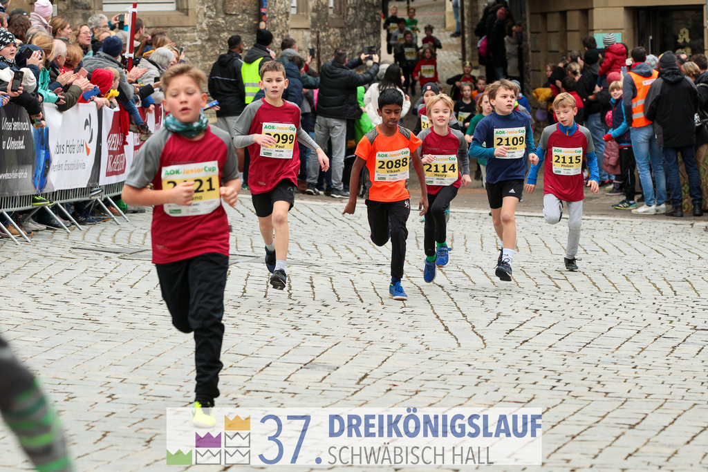 AOK JuniorCup 400m | 3Koenigslauf 2023 - Realisiert mit Pictrs.com