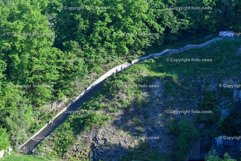 Internationale Gedenk- und Befreiungsfeier Gedenkstaette Mauthausen 2022_ 15.05.2022-32 | 15.05.2022, Mauthausen, AUT, Internationale Gedenk- und Befreiungsfeier Gedenkstaette Mauthausen 2022, im Bild Todesstiege, Steinbruch// International Liberation Ceremony 2022, Mauthausen CC Memorial 2022/05/15