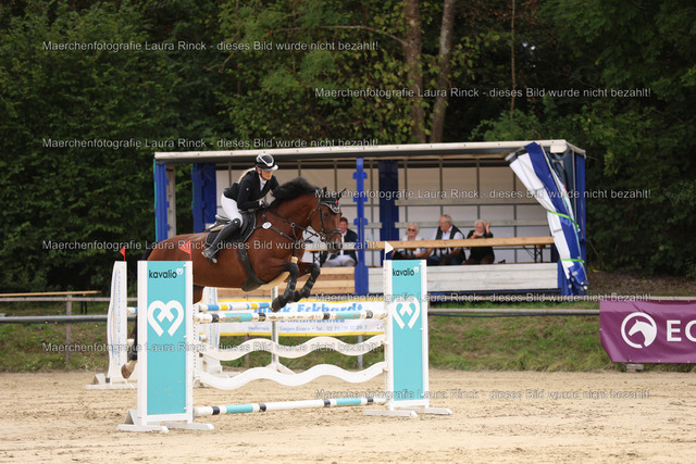 HG9A1075 | laurarinckfotografie - Realisiert mit Pictrs.com