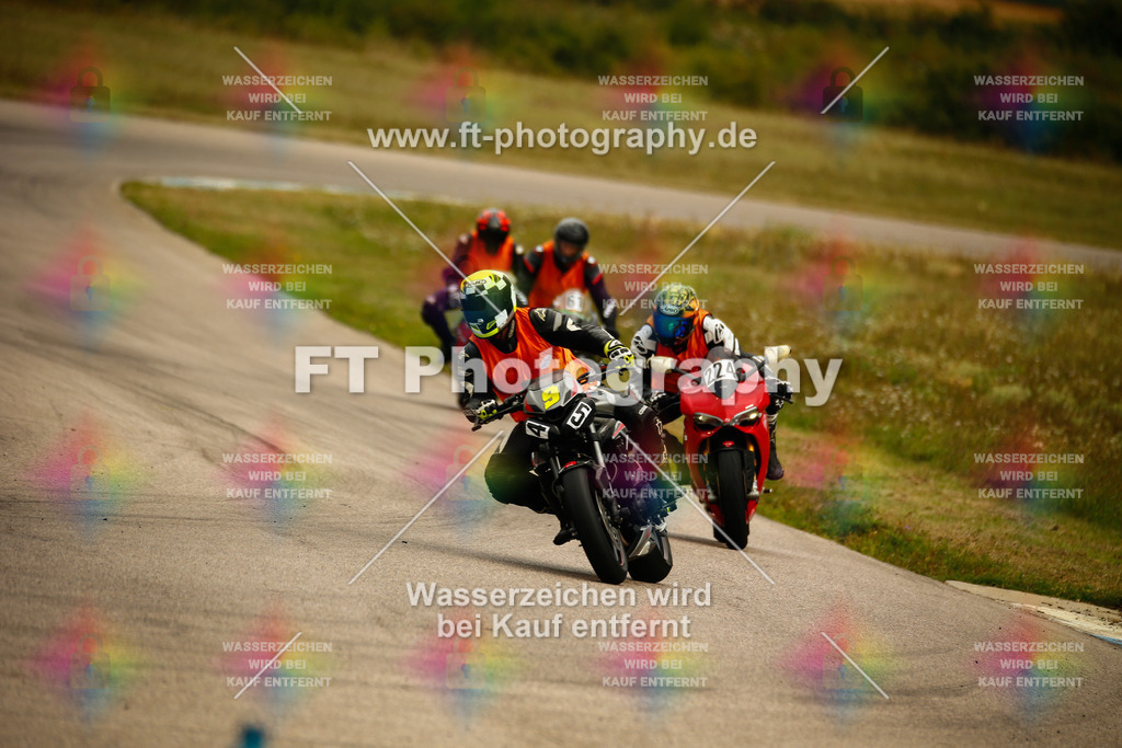 _MOT7542 | Hier findet Ihr Bilder von Touristenfahrten auf der Nürburgring Nordschleife oder von anderen Veranstaltungen die ich besucht habe. Viel Spass beim Durch Schauen 