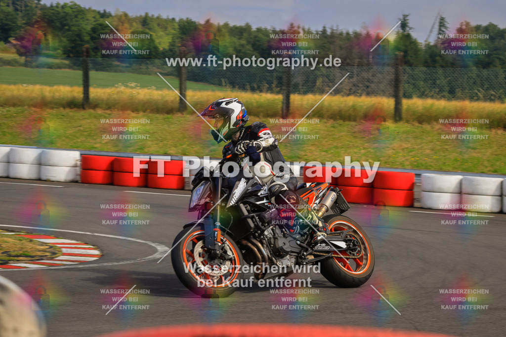 _DSK2125 | Hier findet Ihr Bilder von Touristenfahrten auf der Nürburgring Nordschleife oder von anderen Veranstaltungen die ich besucht habe. Viel Spass beim Durch Schauen 