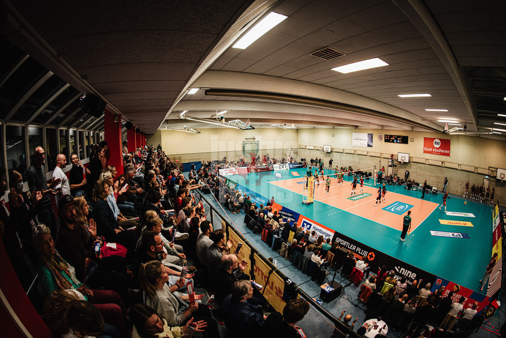 Volleyball | Frauen | Saison 2025/2026 | Volleyball Bundesliga | ETV Hamburger Volksbank Volleys vs. Ladies in Black Aachen | 29.10.2025 | Die ausverkaufte Halle Hoheluft am Lokstedter Steindamm