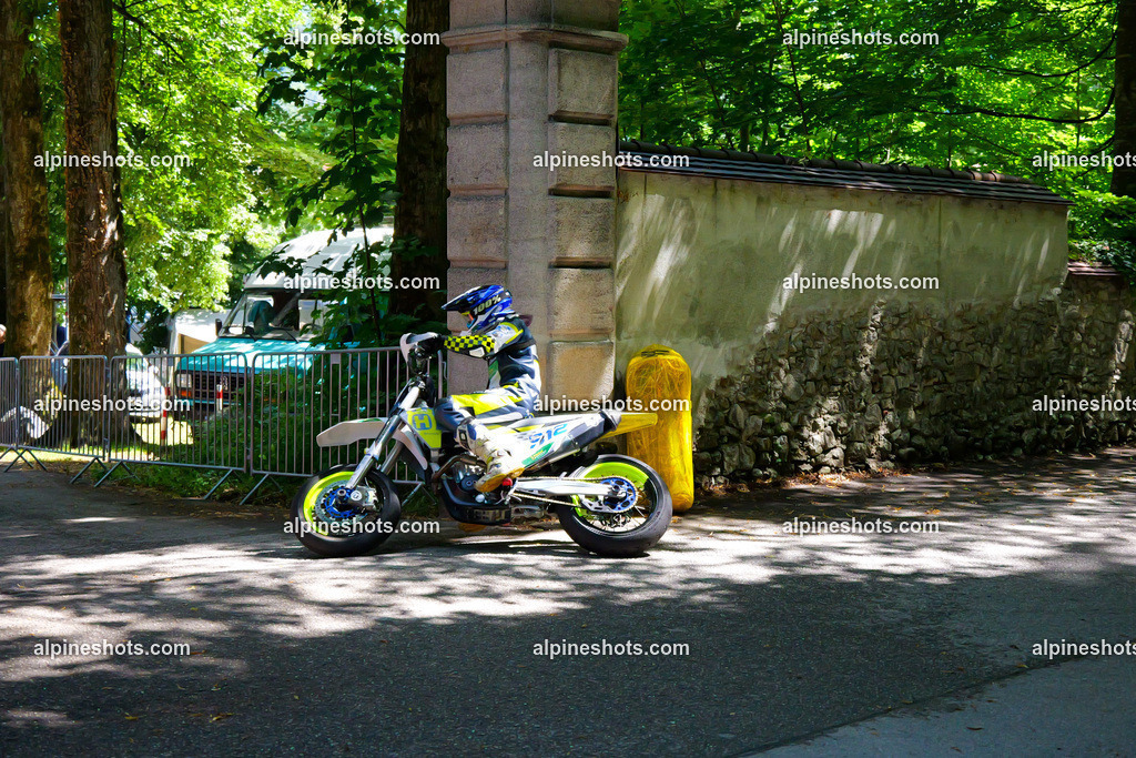 P1036733 | Erleben Sie atemberaubende, hochqualitative Fotos Ihrer Fahrt entlang der malerischen Alpenstraßen. Besuchen Sie alpineshots.com, um professionelle Aufnahmen Ihrer unvergesslichen Reise zu finden und zu kaufen - Realisiert mit Pictrs.com