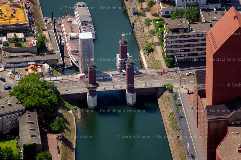 3805664 | Schwanentor, Innenhafen Duisburg