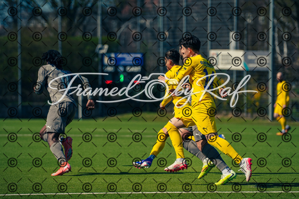 DSC03279 | Professioneller Online-Store für hochwertige Fotografie: Entdecke einzigartige Bilder aus Street, Events und Lifestyle. Sichere dir exklusive Prints und digitale Downloads in bester Qualität für dein Zuhause oder Projekte. - Realisiert mit Pictrs.com