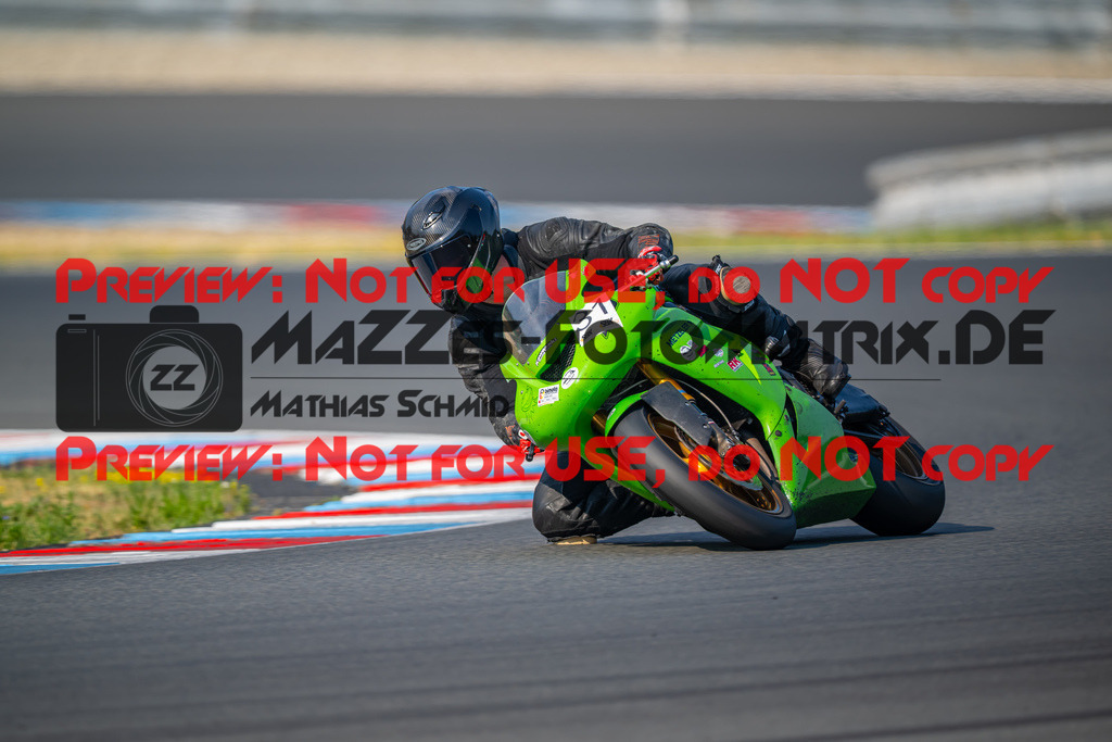MaZZes-Fotomatrix-20260805-521755 | OPEN