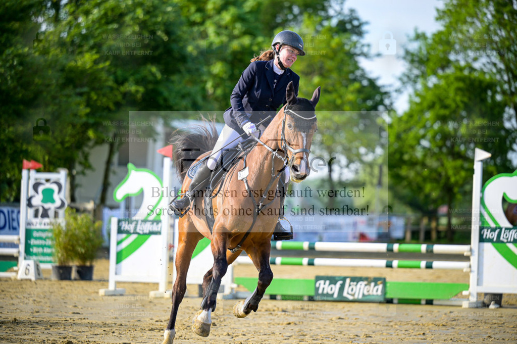 Reitturnier Lienen | Entdecke hochwertige Reitturnierfotos von Foto Oger. Professionell, emotional und authentisch – jetzt Lieblingsmomente im Shop bestellen. - Realisiert mit Pictrs.com