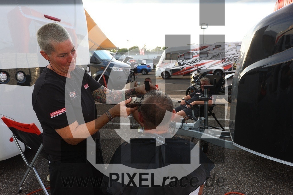 social-20260725_00023 | Schöne Erinnerungen an spannende Momente - das festzuhalten ist unser Job. PIXELrace.de ist seit 2003 auf den Rennstrecken Europas unterwegs um die Action draußen beim Fahren und die wunderbare Stimmung imm Fahrerlager für euch einzufangen.
