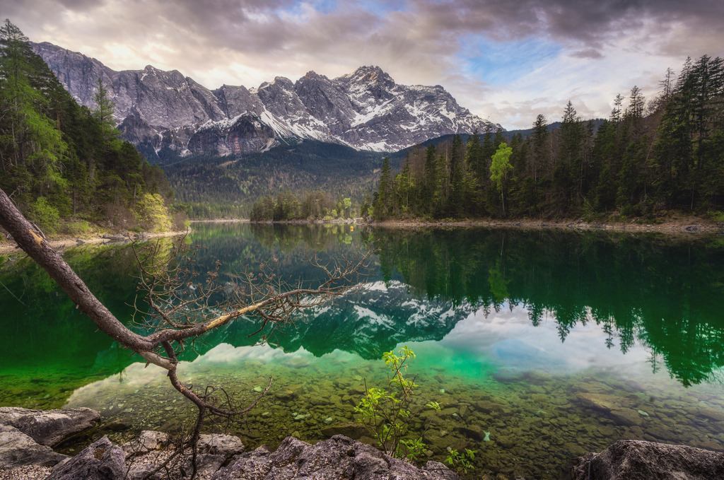 Eibsee in Bayern | Früh aufstehen lohnt sich... - Realisiert mit Pictrs.com