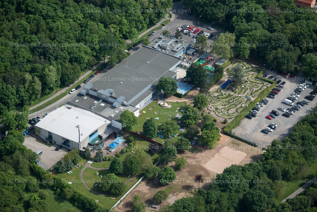 3702022 | Schwimmverein Würzburg 05 e.V.Karina PfeufferOberer Bogenweg 197074 WürzburgTelefon: 0931 / 79 79 5-0Fax: 0931 / 79 79 5-10E-Mail: office@svw05.de