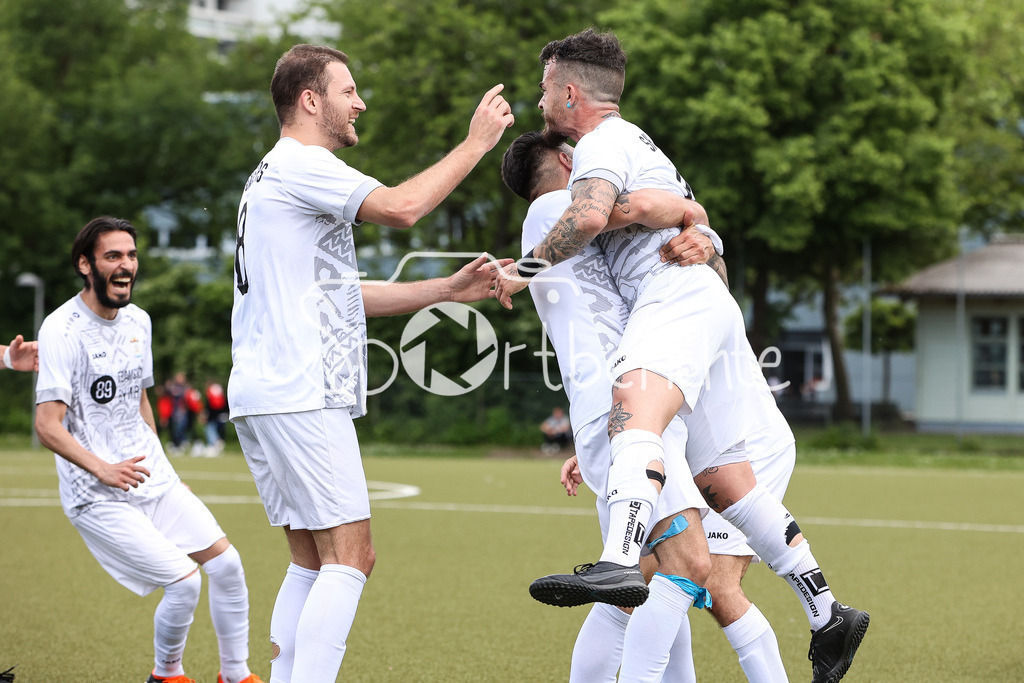 SK Srbija München - TSV 1895 Teisendorf | Jubel nach 1-1