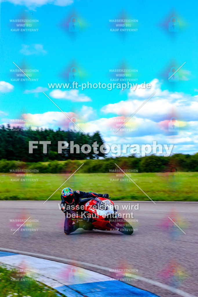 _OUR6615 | Hier findet Ihr Bilder von Touristenfahrten auf der Nürburgring Nordschleife oder von anderen Veranstaltungen die ich besucht habe. Viel Spass beim Durch Schauen 