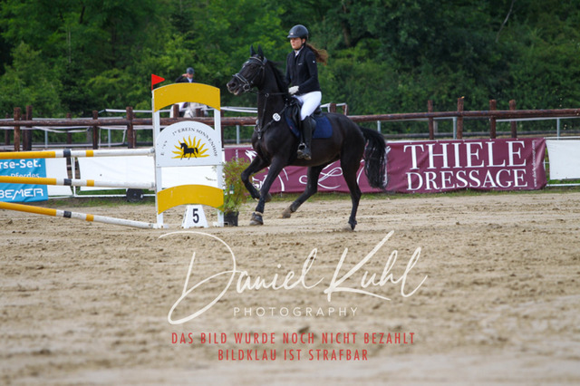 DKP42145 | Turniersportfotografie; Pferdefotografie; Dressurfotografie