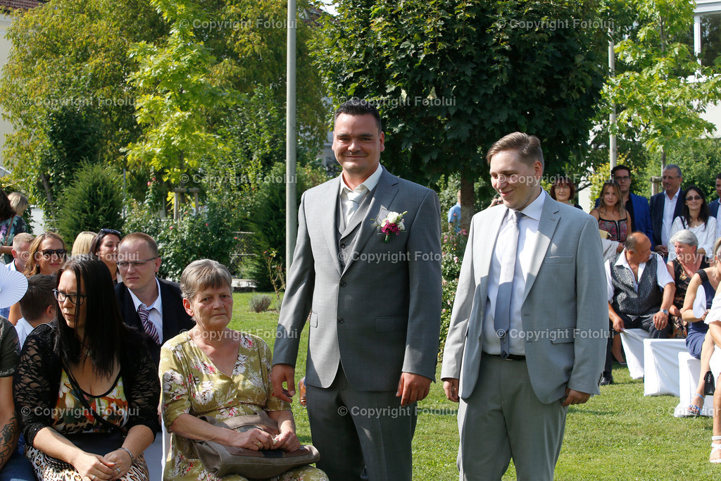 KERSTINFREDYHOCHZEIT_260822_06 | bilder, linz, photo, foto, fussball, sport, fotolui, bundesliga