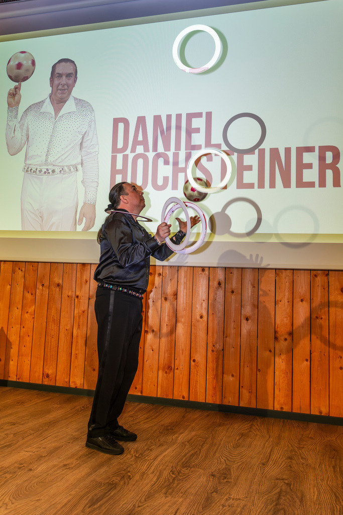 top-top.de 260306-088 | Foto, Video, Fotografie, Videografie, Fotobox, DJ, Discjockey, Musik, Musikbox, Veranstaltung, Photobooth, Amazon, Ebay, Buchtipp, Bestseller, Autor, Verlag, Buch, Wesel, Hamminkeln, NRW, Dinslaken, Rees, Drohne, Hochzeit, Party, Fotobox, Wesel, Fotograf