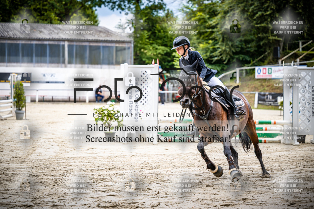 Turnier Laggenbeck 2026-15-0152 | Entdecke hochwertige Reitturnierfotos von Foto Oger. Professionell, emotional und authentisch – jetzt Lieblingsmomente im Shop bestellen.Deutschlandweite Turnierfotografie. - Realisiert mit Pictrs.com