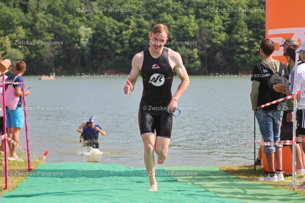 2023_0630_KoberTriathlon_DPM-OLY0022 | Urban. Natur. Panorama. Luftbild. 
Der Bildershop für aufregende Perspektiven!
Für Deko, Wandbild und Kalender!
Wir bringen LED-Bilder zum Leuchten!
