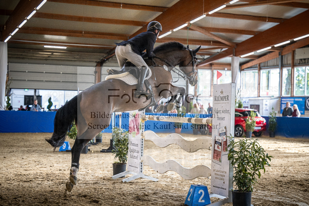 DOS_0569 | Entdecke hochwertige Reitturnierfotos von Foto Oger. Professionell, emotional und authentisch – jetzt Lieblingsmomente im Shop bestellen.Deutschlandweite Turnierfotografie. - Realisiert mit Pictrs.com