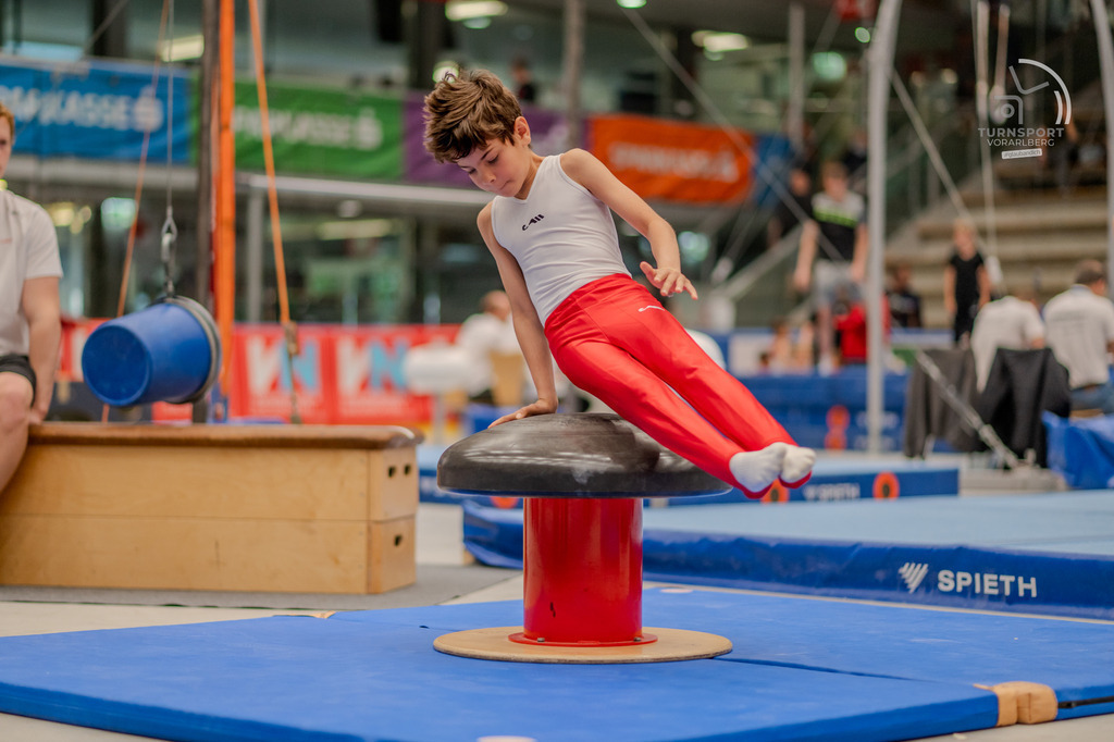 DSC_0122 | "Fussifoto.com – Ihr Ansprechpartner für hochwertige Fotografie! Entdecken Sie kreative Bilder und professionelle Dienstleistungen. Kontaktieren Sie uns für Ihre Projekte!"