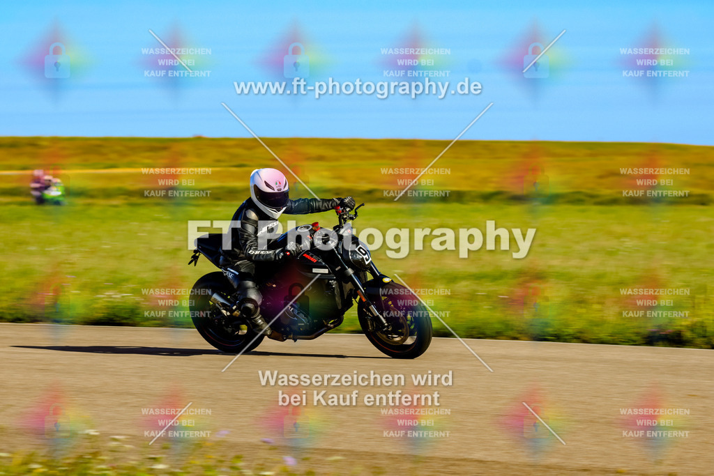 009-1343 | Hier findet Ihr Bilder von Touristenfahrten auf der Nürburgring Nordschleife oder von anderen Veranstaltungen die ich besucht habe. Viel Spass beim Durch Schauen 