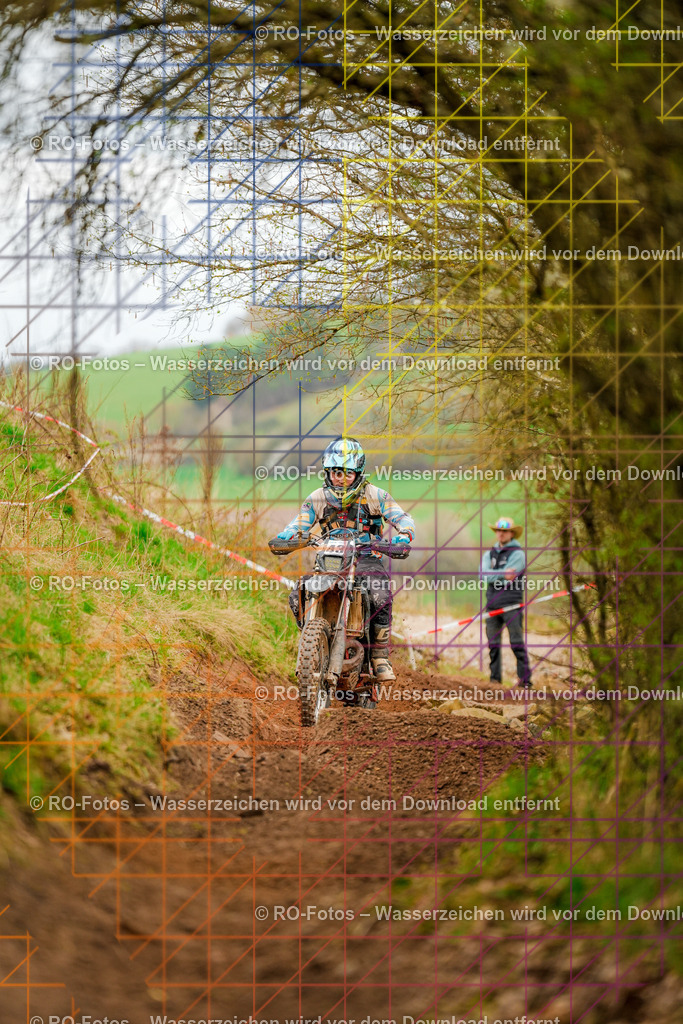 5 Lauf Mernes-860 | Sportfotografie von RO-Fotos: Motorsport, Motocross, Enduro, Laufveranstaltungen und Triathlon. Professionelle Fotos von Sportlern und Events. - Realisiert mit Pictrs.com