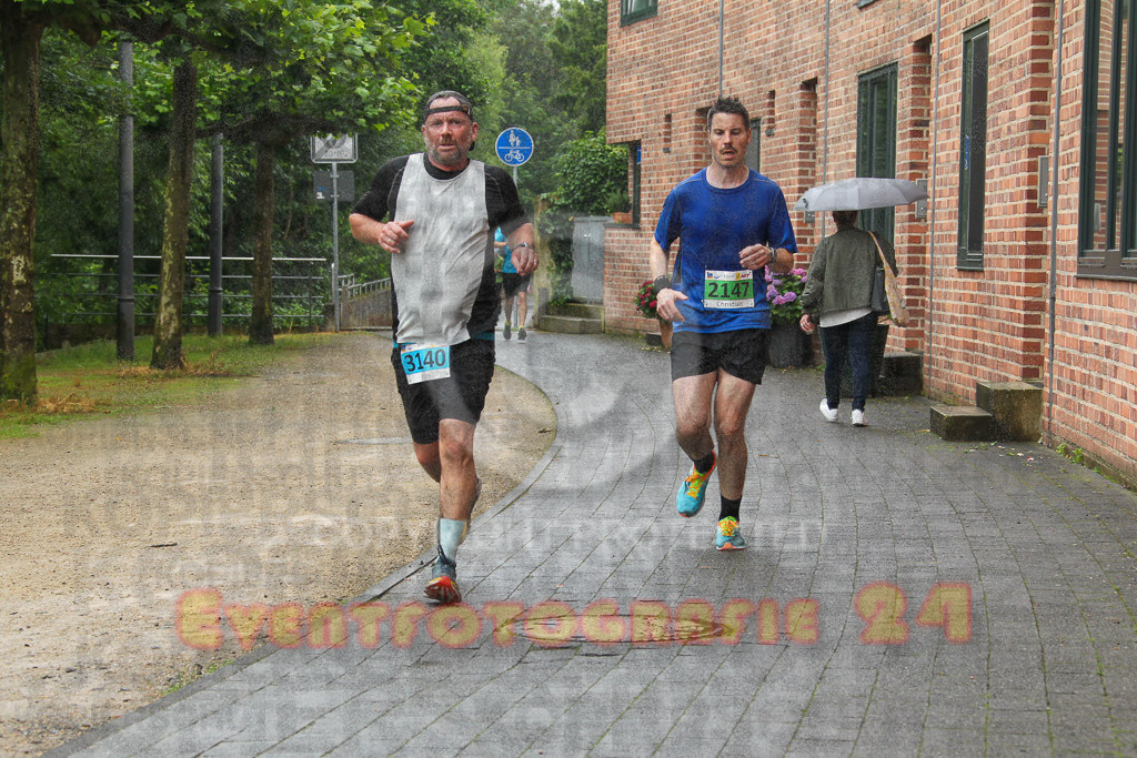 240622_1142_EV4_1475 | Sportfotografie im Rhein-Sieg Kreis, Köln, Bonn, NRW, Rheinland Pfalz, Hessen, etc. Unser Tätigkeitsfeld umfasst den Laufsport vom Volkslauf über den Marathon, Duathlon, Triathon bis zum Ultralauf wie Kölnpfad Ultra oder Schindertrail.