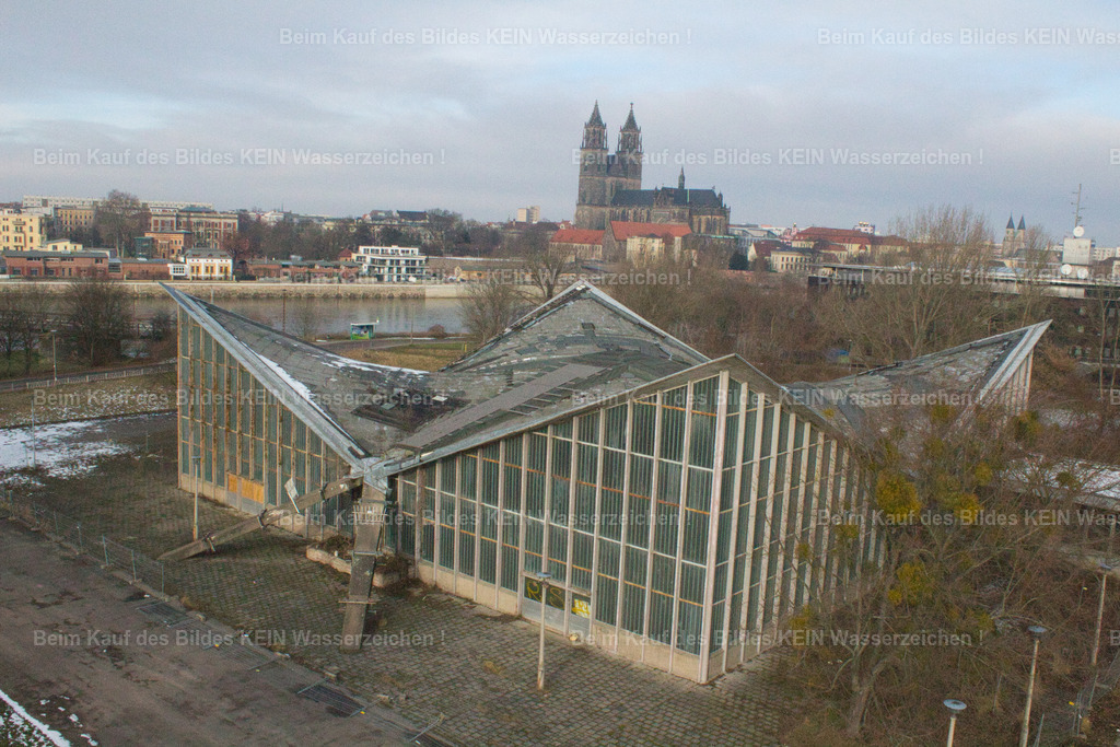 Hyparschale_0276 | Die schönsten Luftbilder von Magdeburg: historische Bauwerke, Stadtviertel, Elbe, Brücken und Stadtentwicklung. Eine fotografische Zeitreise durch meine Heimat von oben. - Realisiert mit Pictrs.com