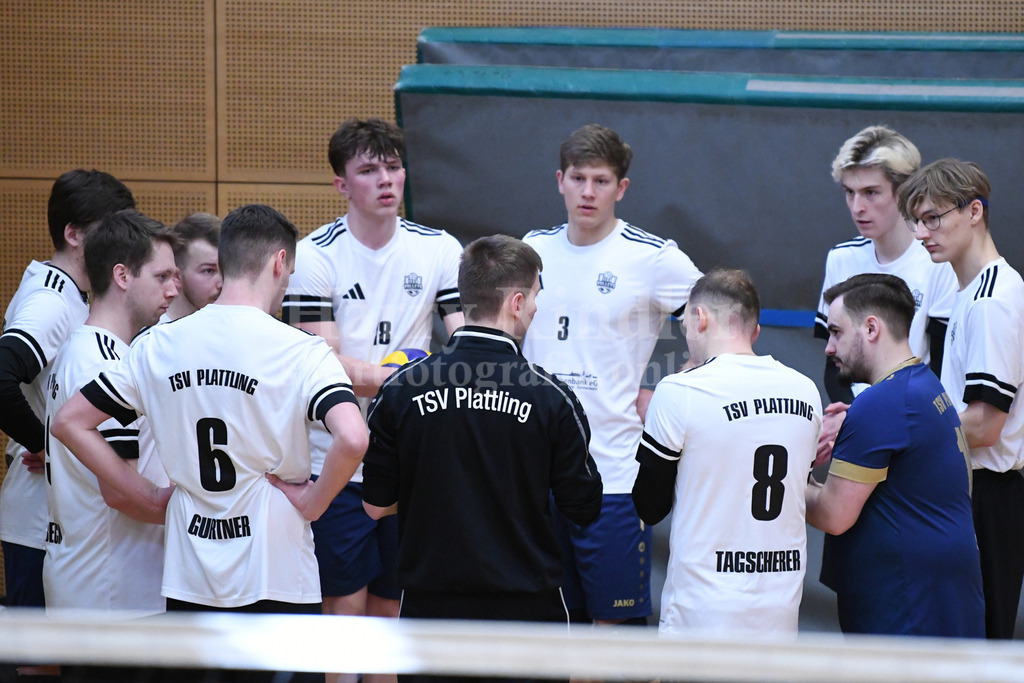 TSV Plattling Volleyball : TSV 1861 Deggendorf II | Ha-Ri; Sportfotografie Ha-Ri; Sporfotografie Harry Rindler; Sport Deggendorf; Sportbilder Deggendorf; Sportfotos Deggendorf; Sportfotos Niederbayern; Sportbilder Niederbayern; Amateursport Niederbayern; Bayern;  - Realisiert mit Pictrs.com
