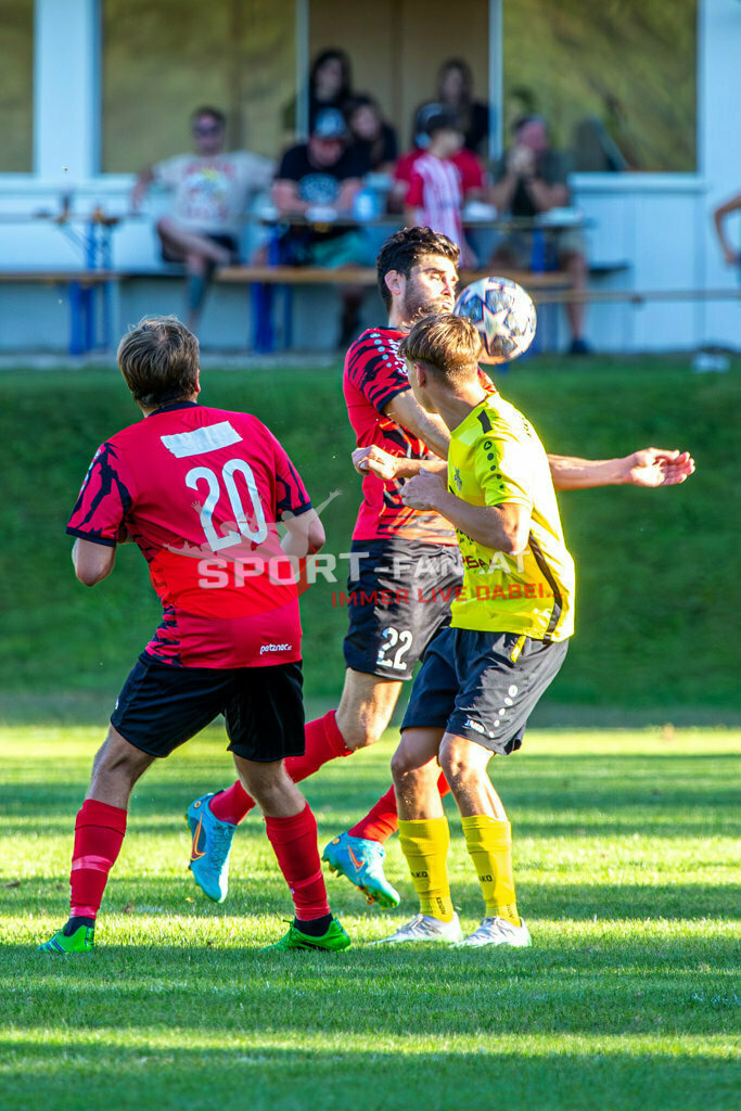 Kärntner Liga | Kärntner Liga ATUS Ferlach - ASKÖ Köttmannsdorf am 02.09.2023 in Ferlach
(Sportplatz), Austria, (Photo by Ernst Krawagner sport-fan.at) - Realisiert mit Pictrs.com