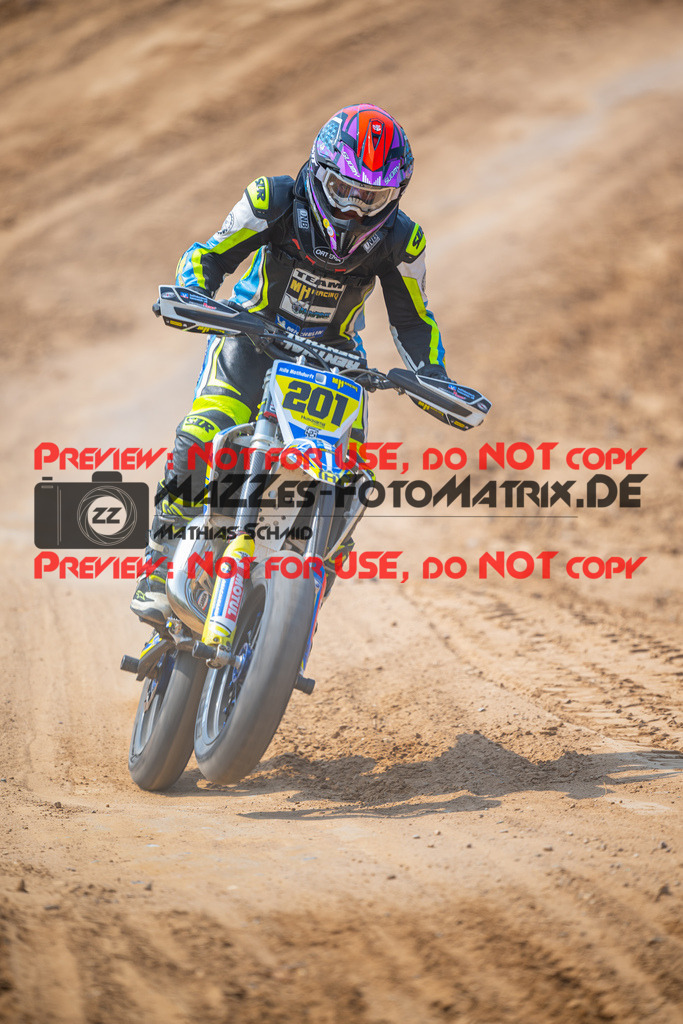 MaZZes-Fotomatrix-20260816-615326 | ROOKIES
