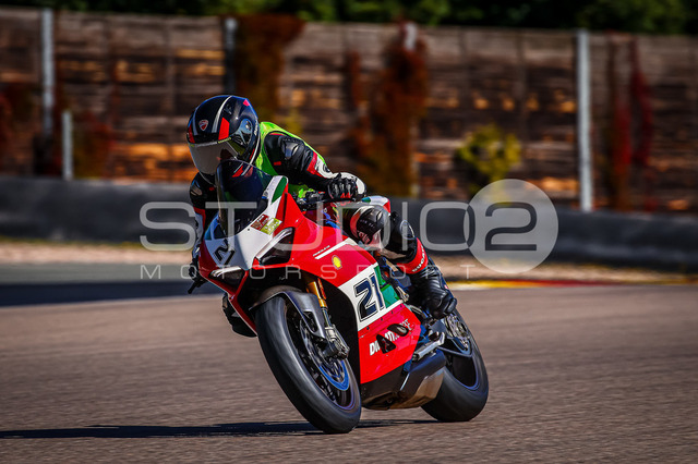 0021-250919SR-008_21 | Deine Full-Service-Agentur für ✔️Videoproduktionen und ✔️Motorsportfotografie Jetzt Angebot anfragen!